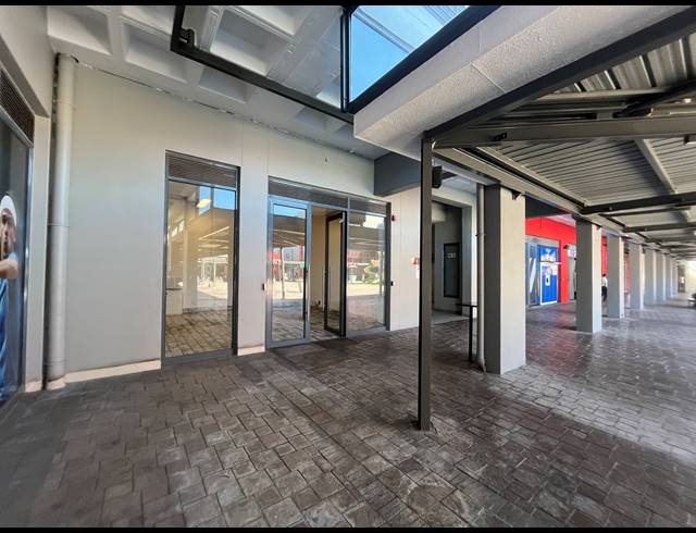36M² RETAIL TO LET IN MILNERTON CENTRAL